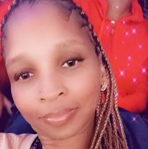 Meet your Posher, Aisha